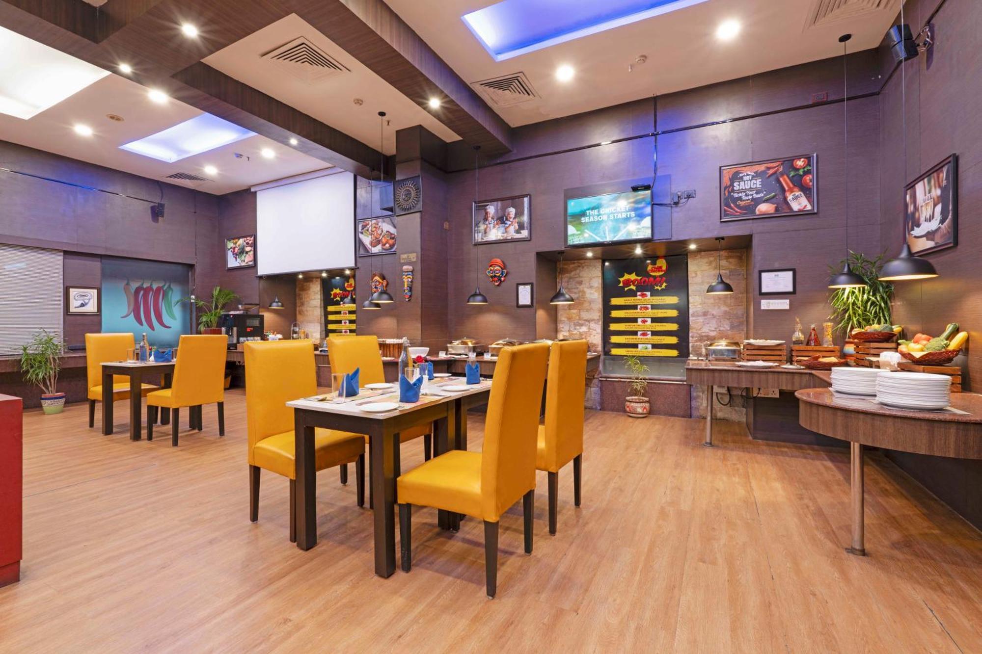 Indismart Hotel Calcutta Exterior foto