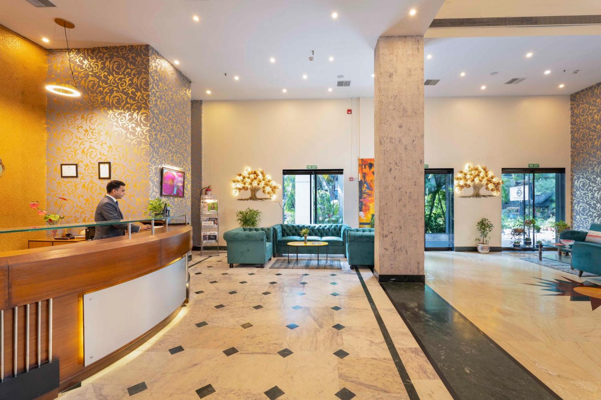 Indismart Hotel Calcutta Exterior foto