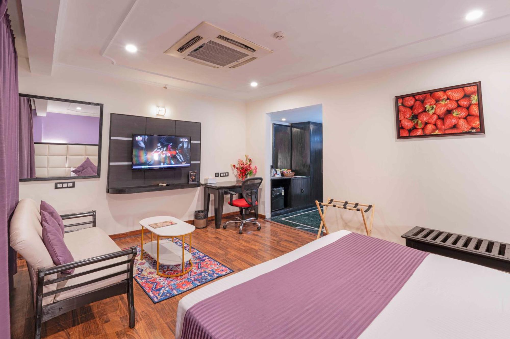 Indismart Hotel Calcutta Exterior foto